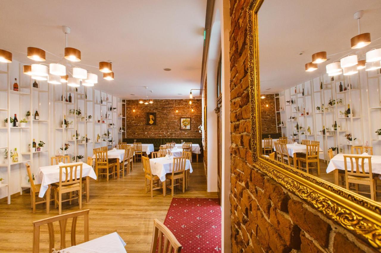 Casa Del Sole Hotel Alba Iulia Eksteriør billede